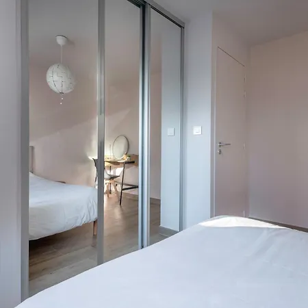 Maison Moderne Avec Jardin Pour 8 - La Baule