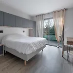 Maison Moderne Avec Jardin Pour 8 - Casa de Férias