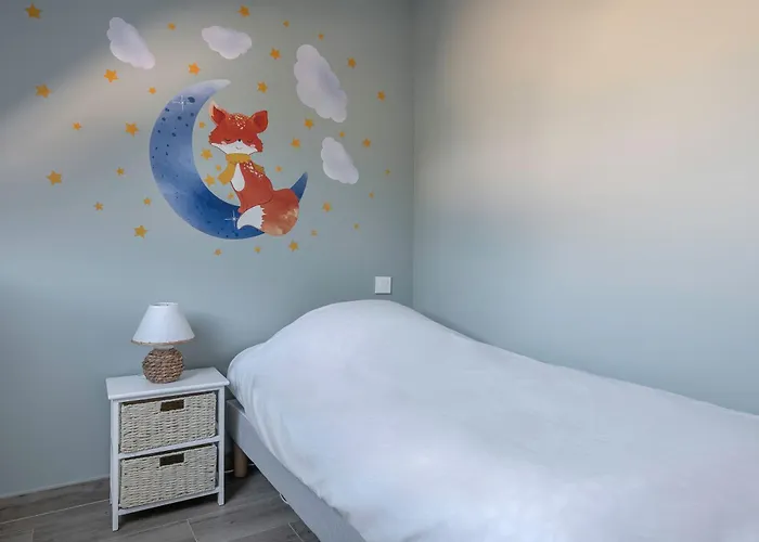 Maison Moderne Avec Jardin Pour 8 - 펜션