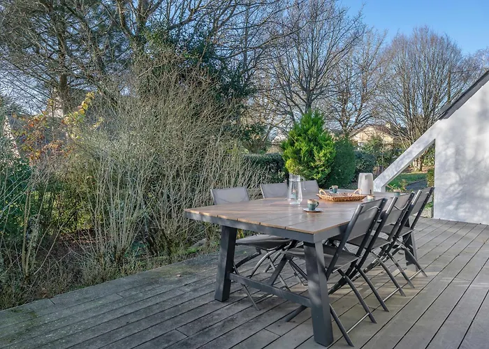 Maison Moderne Avec Jardin Pour 8 - Casa de Férias *