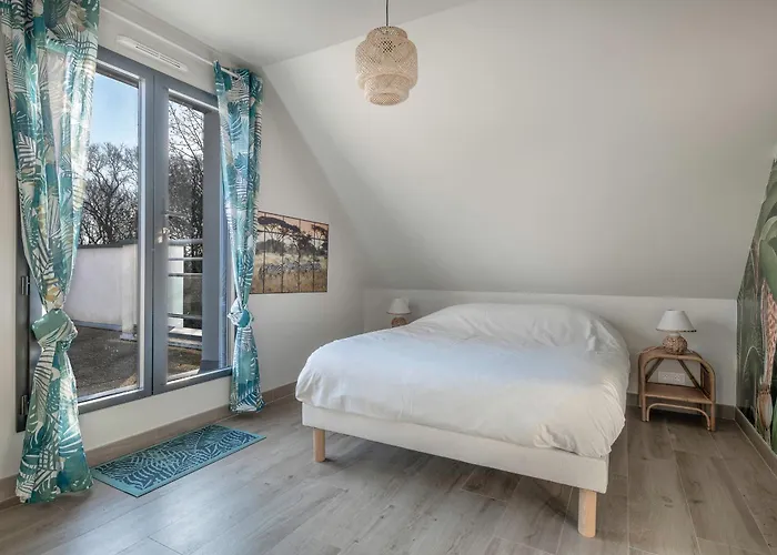 Maison Moderne Avec Jardin Pour 8 - * La Baule